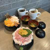 澎湃爆爆丼飯