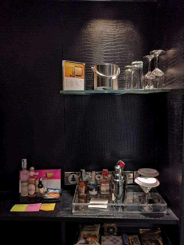 W Hotel Bangkok โรงแรมหรูโลเคชั่นดีย่านสาทร