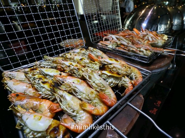 ดินเนอร์บุฟเฟ่ต์ วิวแม่น้ำเจ้าพระยา