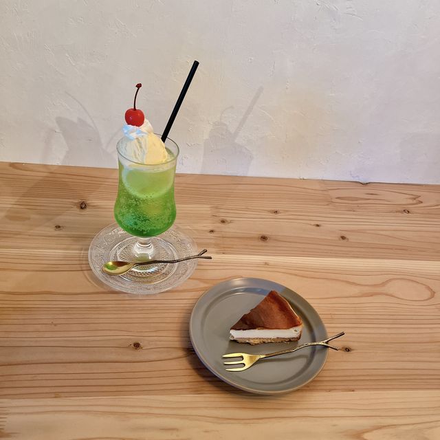 【鳥取】薬局をリノベしたカフェ