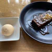 Sumptuous Gordon Ramsay Lunch by waterfront