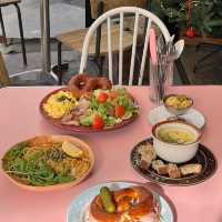 釜山復古咖啡店，食物好吃又漂亮！