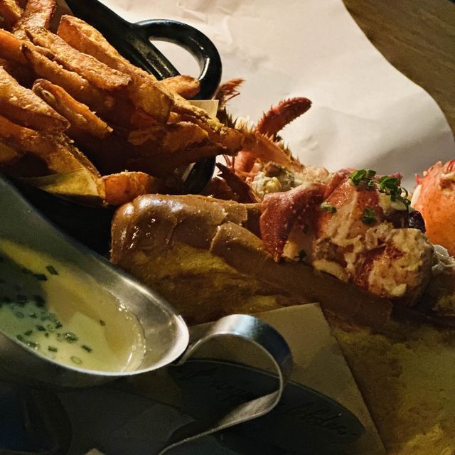 😘👍🏻✨Burger & Lobster🦞💫💫💫