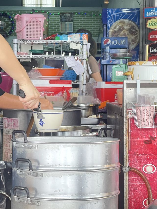 เลิศรส เนินสูง จันทบุรี
