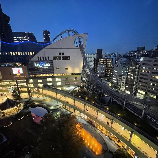 건물 사이를 질주하는 아찔한 롤러코스터, 도쿄돔시티 어트랙션스