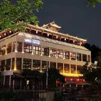 近近地，住係下甘坑感受古鎮內日夜大不同