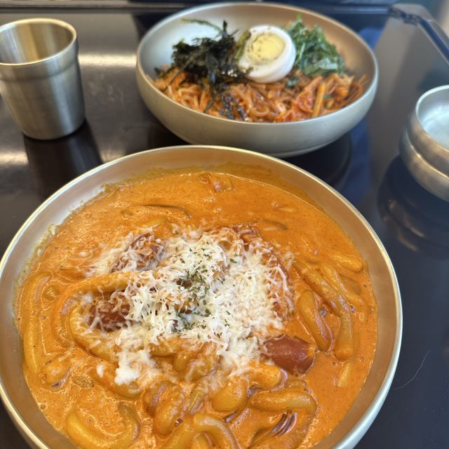 韓国:ソウル ˗ˏˋ チャンファダン 창화당  ˎˊ˗