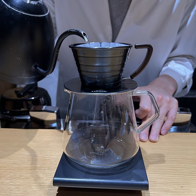바리스타가 직접 설명해주며 매일 다른 커피를 즐길 수 있는 스탠드 커피바, 마메야