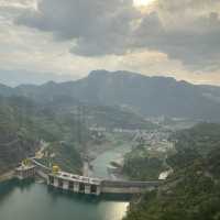 【重慶】天生三橋、仙女山：玻璃眺台、變形金剛取景、琉璃洞震撼景色，限時優惠！