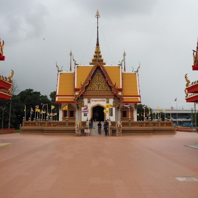 หนาวนี้ที่ อุทัยธานี ทำบุญไหว้พระวัดสังกัสรัตนคีรี