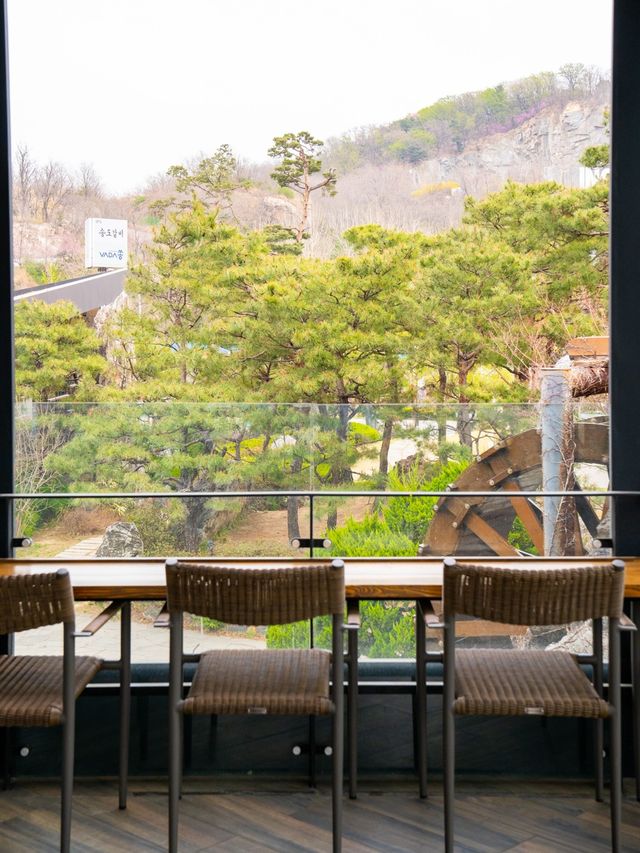 인천에서 베이커리보며 송도바다 냐암🥐