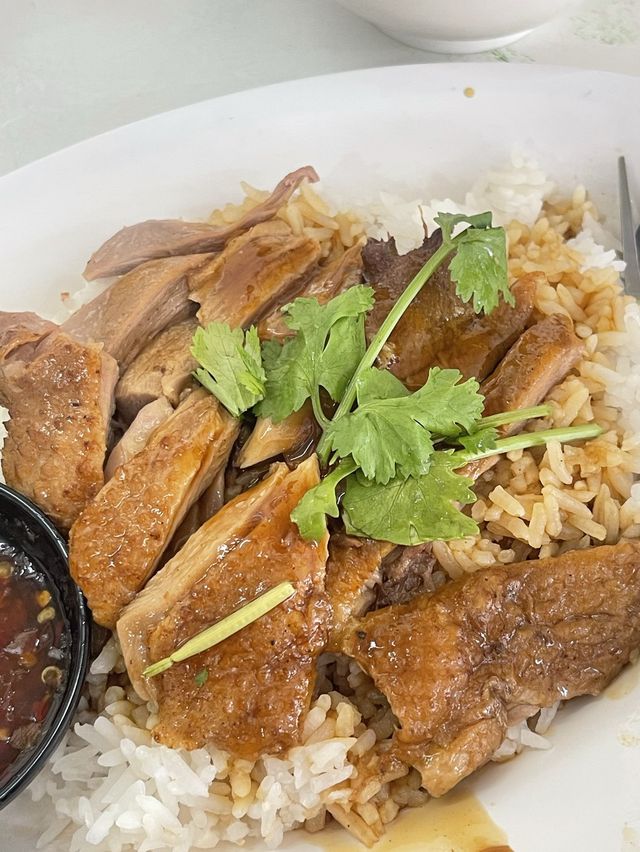 เหวิน ว่าน  ก๋วยเตี๋ยวเป็ด ห้วยสะท้อน
