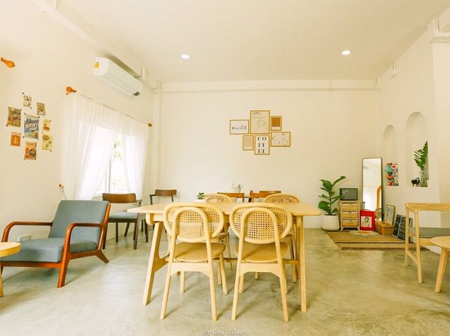 ISO 400 STUDIO ร้านคาเฟ่เปิดใหม่ มหาสารคาม