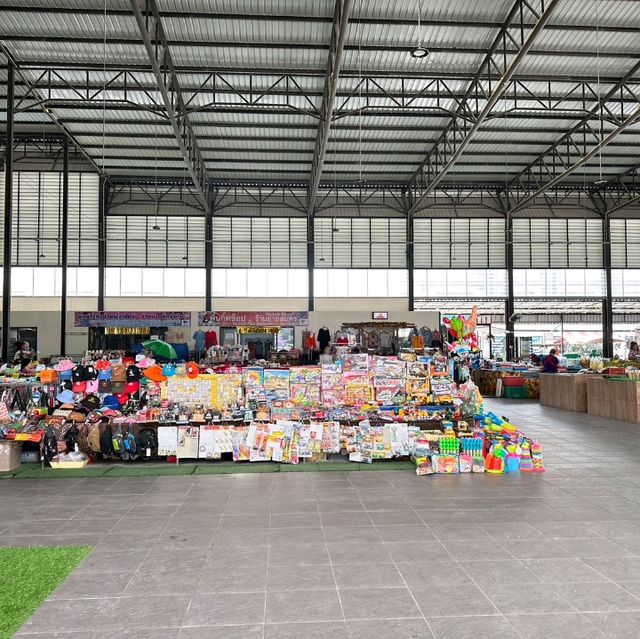 ตลาดพงษ์ทรัพย์บางแก้ว