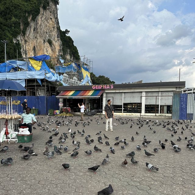 Mystical Batu Caves and the Murugan Statue