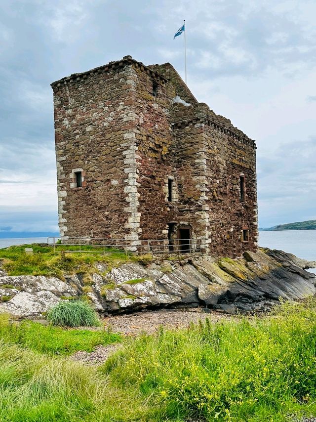 Stunning Castle and Views 🏴󠁧󠁢󠁳󠁣󠁴󠁿