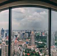 Banyan Tree Bangkok กับห้องกระจกทรงโค้ง