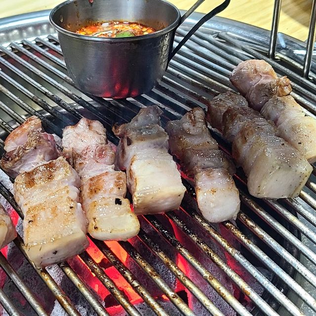 서귀포 중문 맛집)쌍둥이돼지꿈 - 중문관광단지 노포감성 흑돼지 맛집