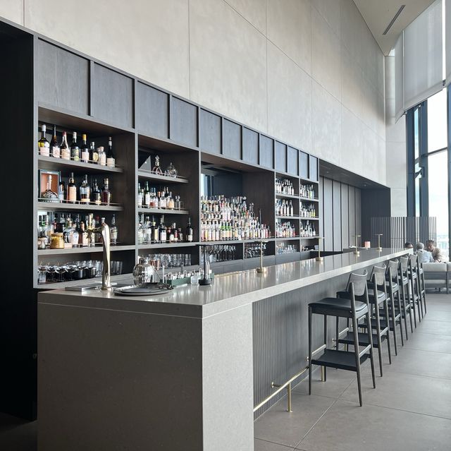 《東京・新宿》45階にあるラグジュアリーなBAR🍸