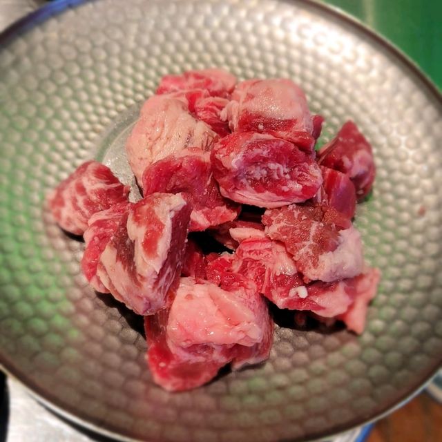 即磨新鮮山葵配烤肉！🍗值得一試！