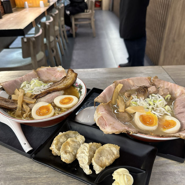 肉食控不能錯過！3倍叉燒鋪滿碗邊