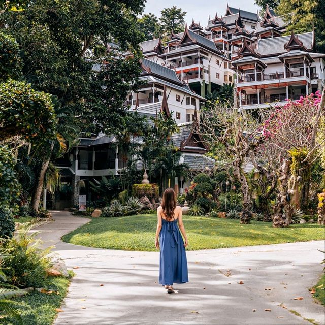 Thavorn Beach Village Resort & Spa น่ามาพักผ่อน