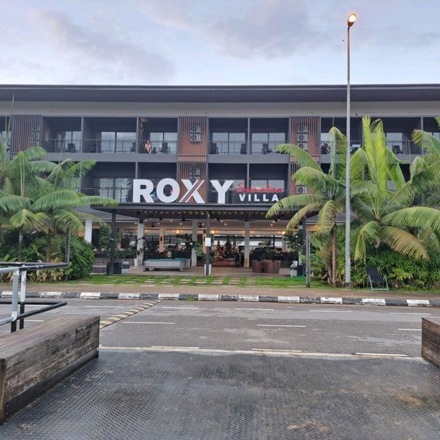 A trip to Sematan : Roxy Sematan Villa