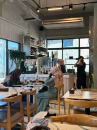 Great tea time @Nouri Restaurant 
