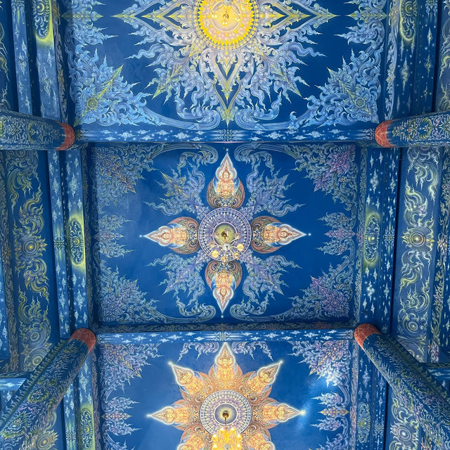 วัดร่องเสือต้น (วัดสีน้ำเงิน )จังหวัดเชียงราย