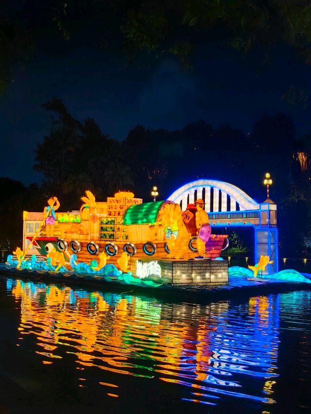 140 Metre Dragon Lantern in Singapore