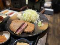 CoStudio | 牛かつもと村 西新宿店 - 濃厚な牛かつの味わい🥩🍴