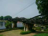 หนีร้อนมาเที่ยว..สะพานข้ามแม่น้ำแคว