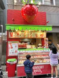 Strawberry Mania โดทงโบริ, โอซาก้า