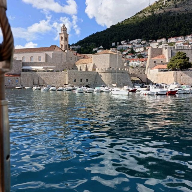 Boat tour around Dubrovnik Old Town and Lokrum Island 