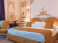 ✨ Stay at Le Negresco