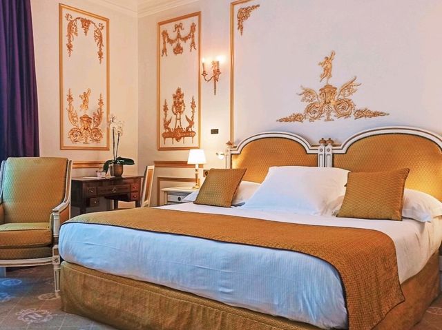 ✨ Stay at Le Negresco