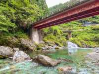 【高知】絶景の仁淀ブルーで川遊び