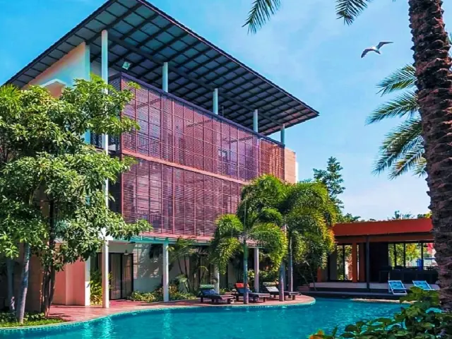 ✨ Stay at The Lapa Pattaya