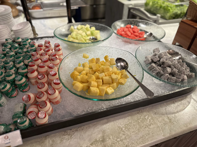 澳門🇲🇴邱吉爾餐廳：豐富多樣的早餐自助餐，用餐體驗極佳