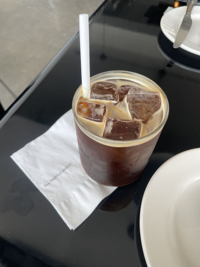 감성적인 공간에서 브런치를 즐길수 있는 한남동 ‘더트러플베이커리키친’☕️ 감성적인 공간에서 브런치를 즐길수 있는 한남동 ‘더트러플베이커리키친’☕️