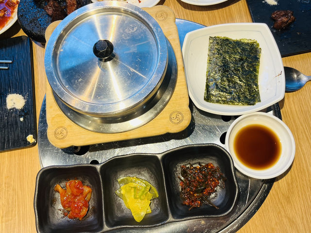 부산 구워주는 고기집