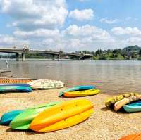 🇲🇾 Glide Across Calm Waters: Kayaking Adventures at Kelab Tasik Putrajaya