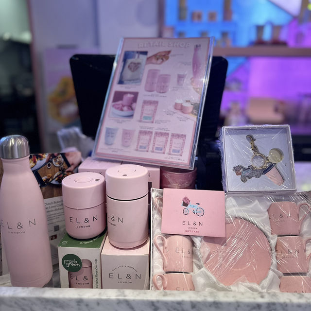 A Pink Paradise at EL&N Cafe