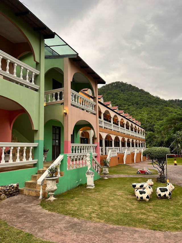 🌳Stamp Hills Resort & Restaurant