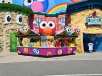 โซนสำหรับเด็กใน USJ : Elmo's Bubble Bubble