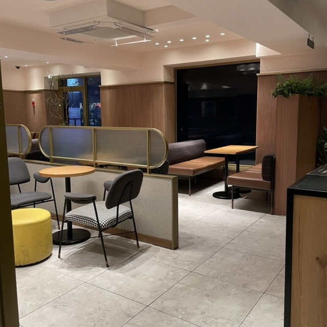 【韓国】韓国人が週に2階以上通っている定番のカフェ☕️
