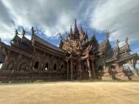 ปราสาทสัจธรรม