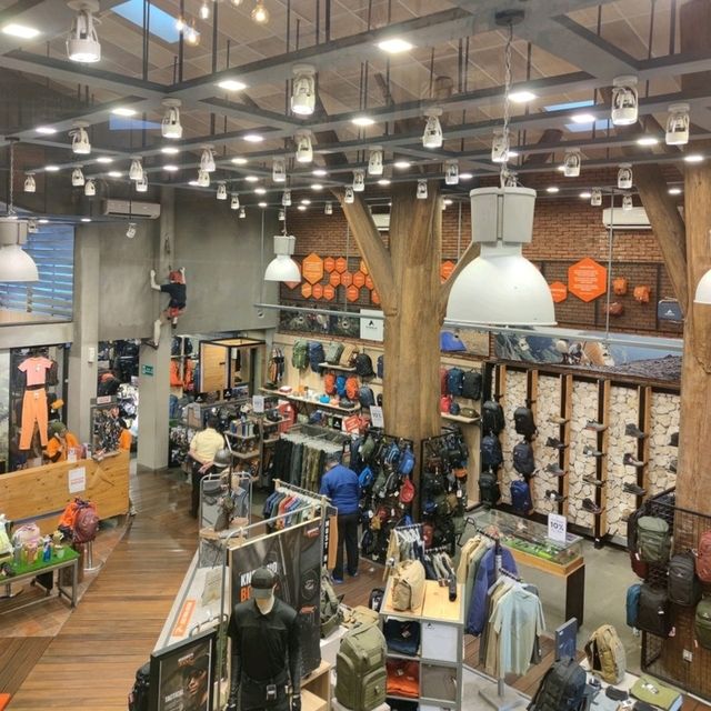 🇮🇩 Gear Up for Adventure at Eiger Flagship Store