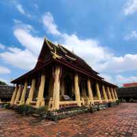 วัดสีสะเกด (Wat Sisaket) 
