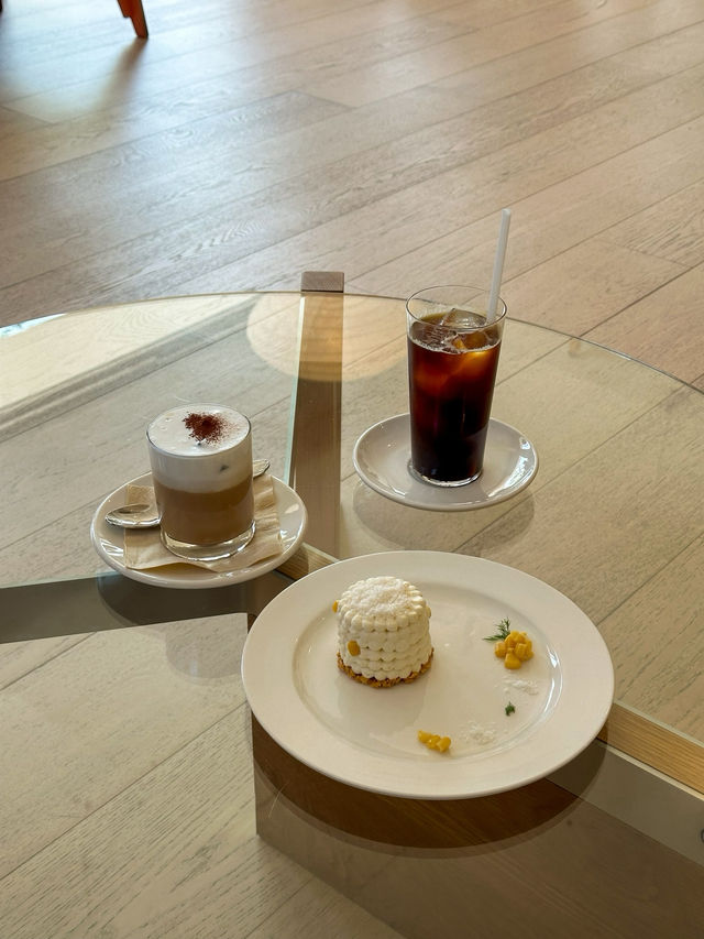전주, 감각적인 커피 맛집 <매튜>